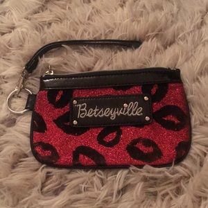 Wristlet